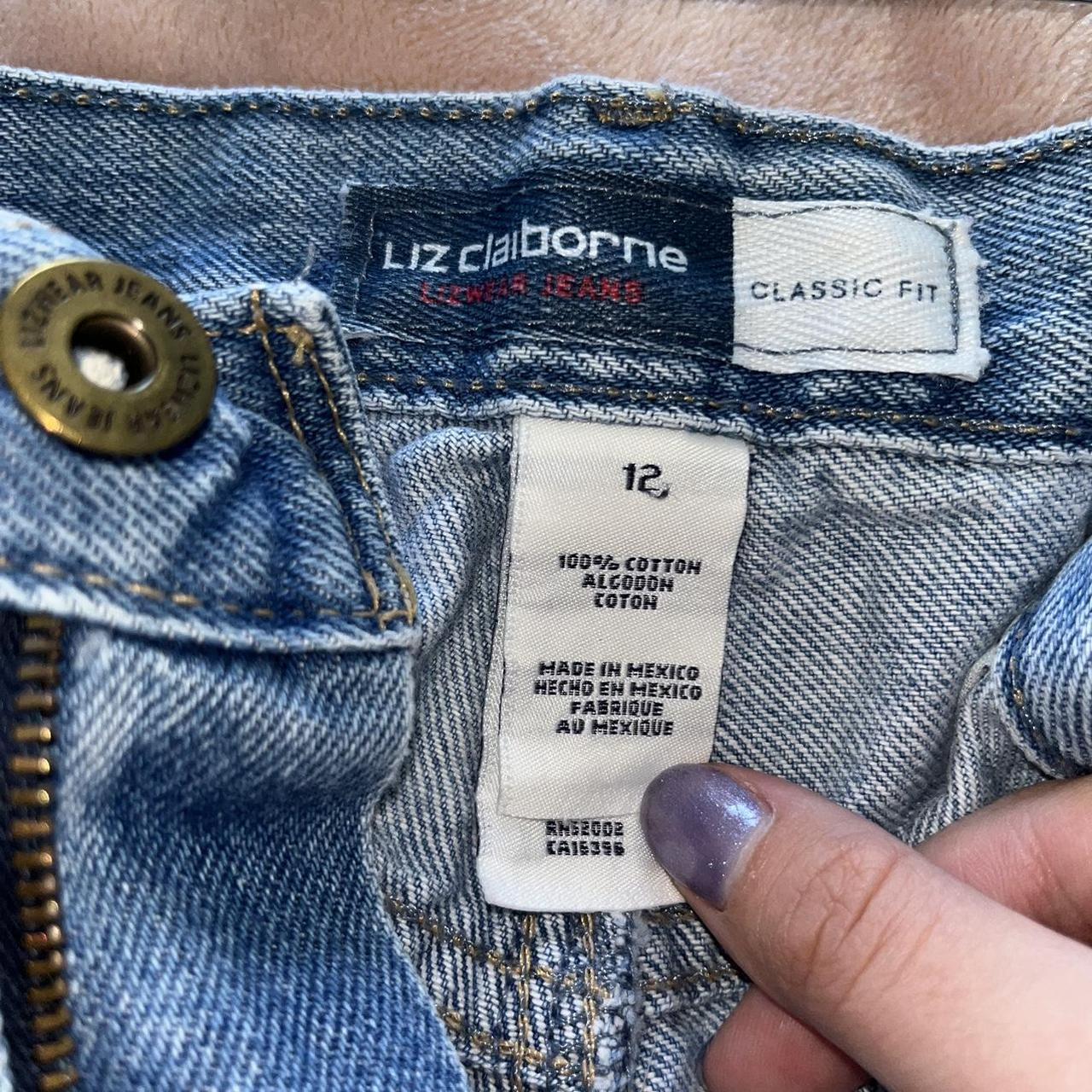 Liz Claiborne Women's Blue Shorts | Depop