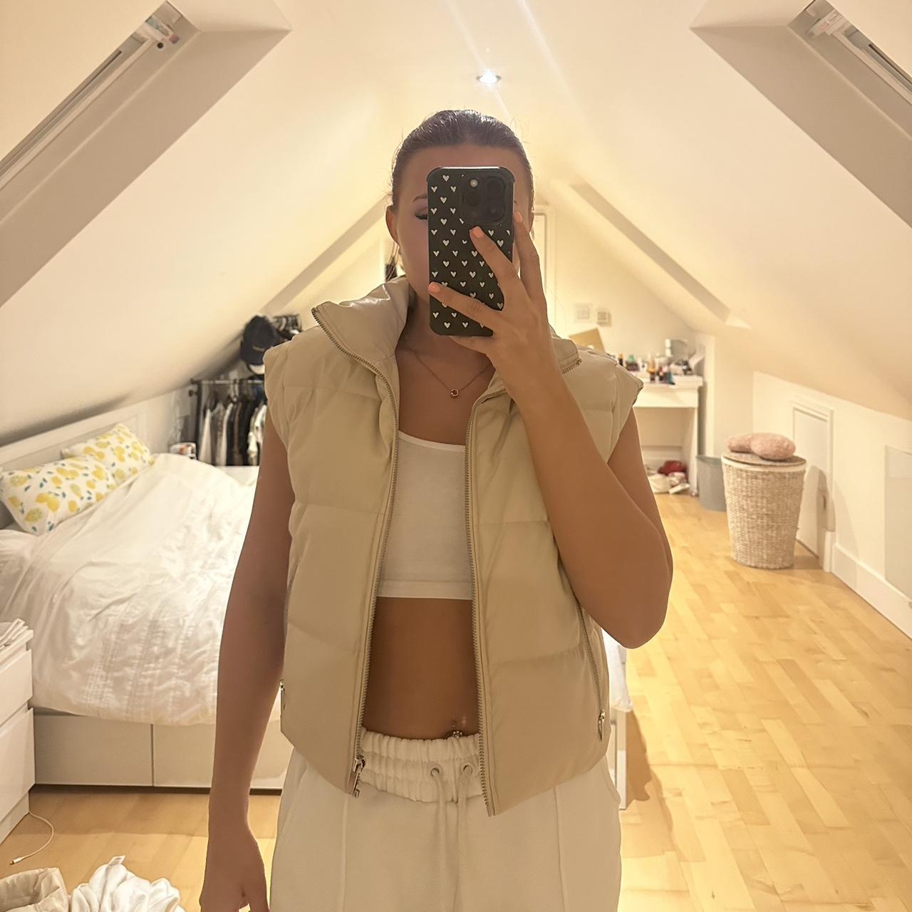 cream gilet from zara, size S, will fit an 6,8 and... - Depop