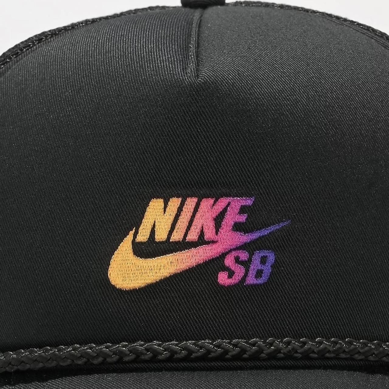 Nike SB Classic99 Black Trucker Hat CS:GO Fade Cap...