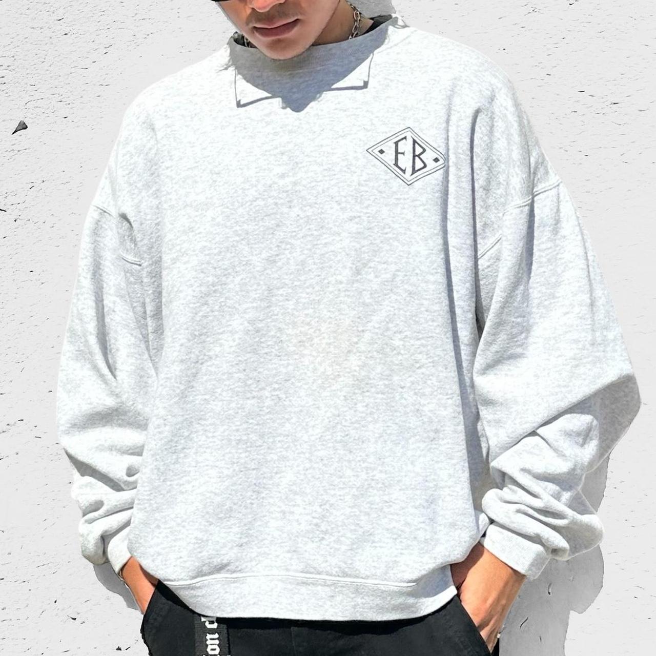 Eddie Bauer Vintage Gray Crewneck Sweatshirt 10/10... - Depop