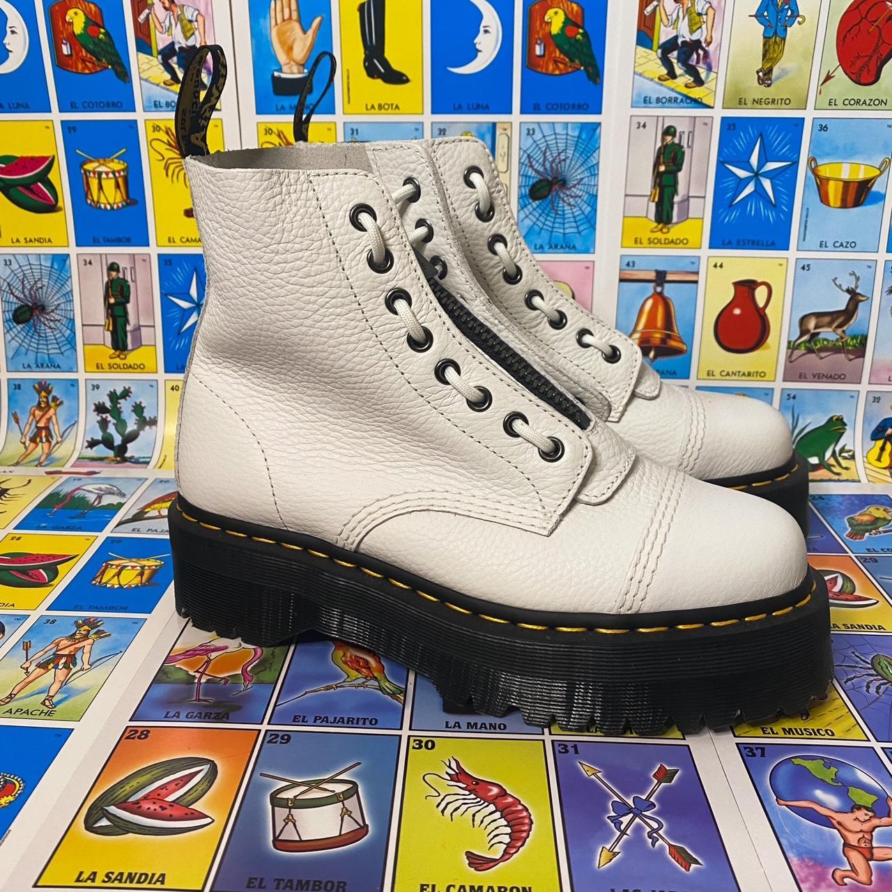 dr martens marie