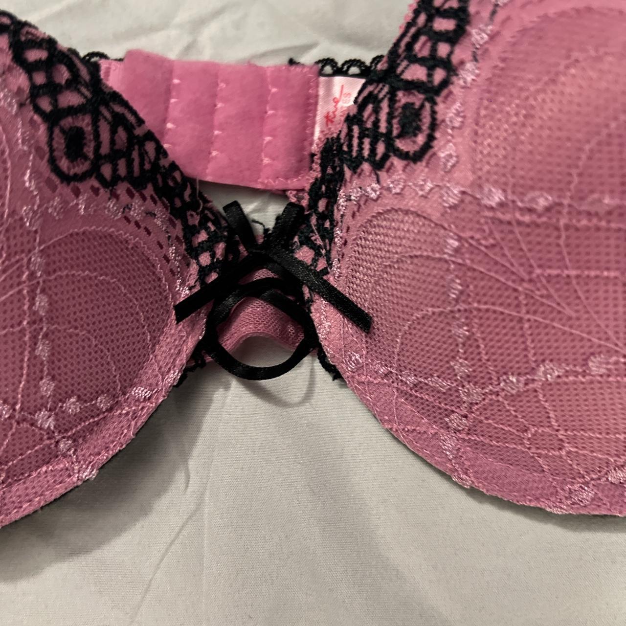 Hot pink bra size: 34B Never worn - Depop