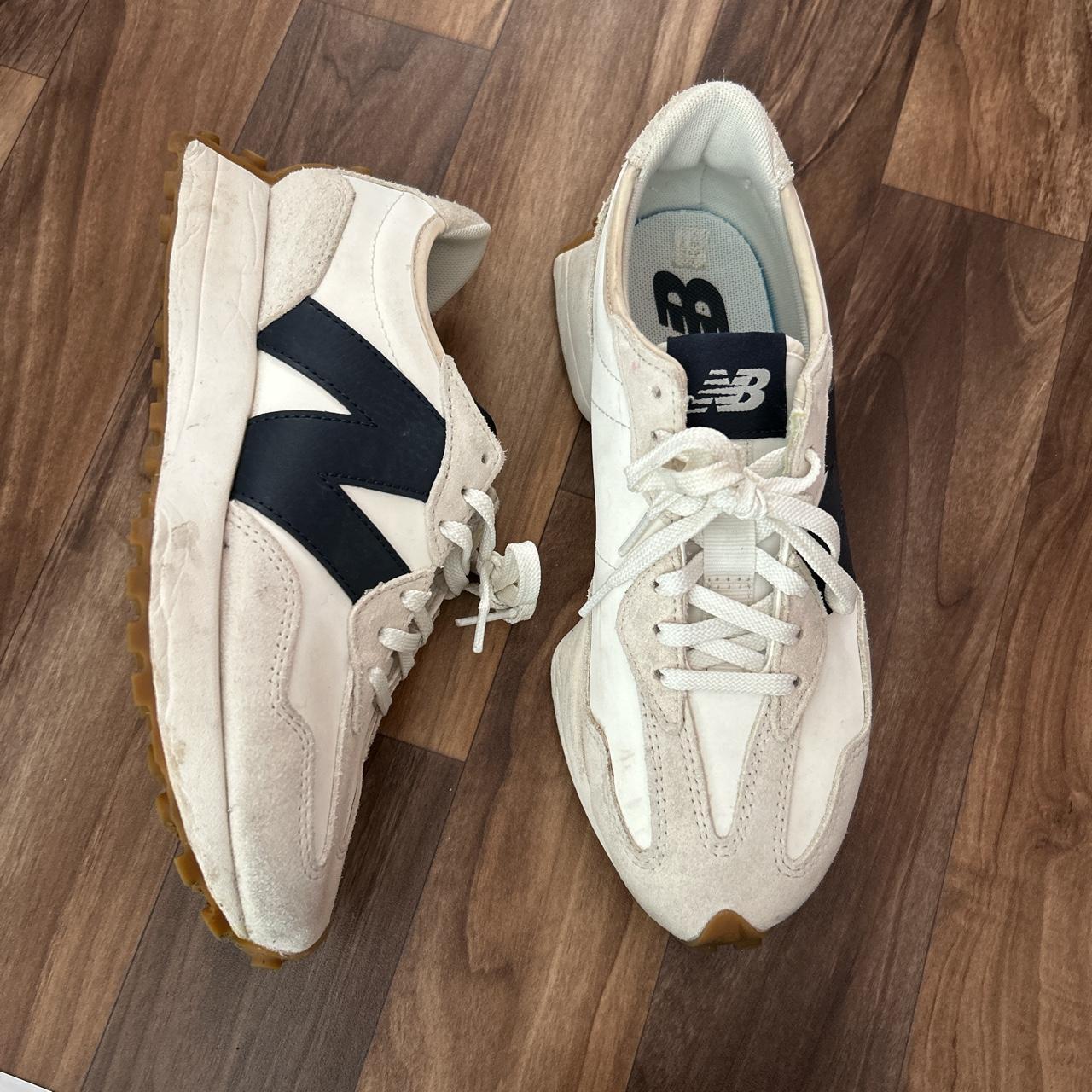 New Balance 327 Could do with a spruce up but... - Depop