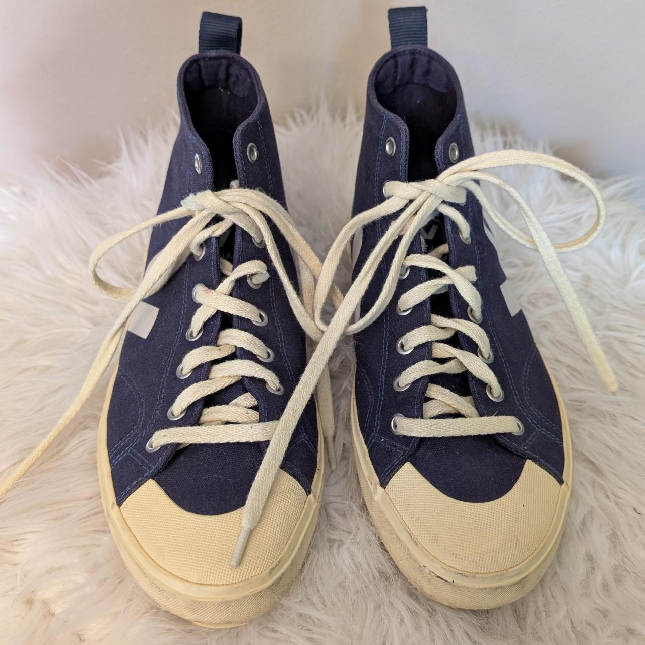 item listed by slow_trashion