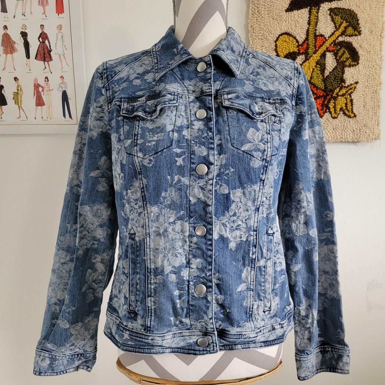 Chicos Floral Printed Denim Jacket Pit to Pit Depop