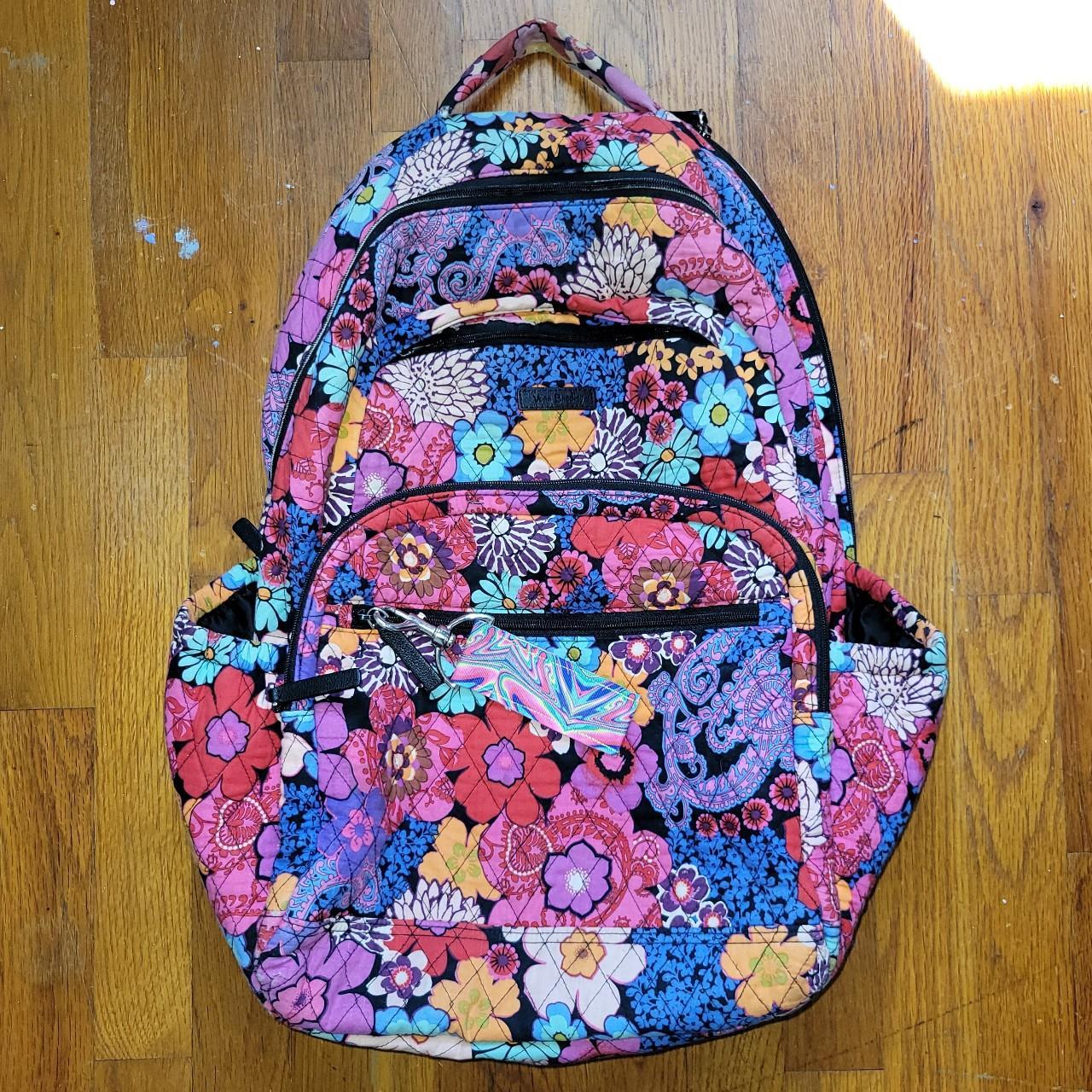 Like new condition no flaws. Vera Bradley Fiesta