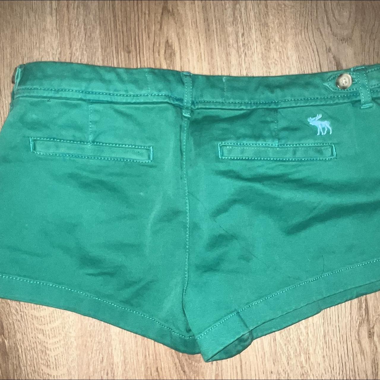 Abercrombie and fitch shorts 💚🍀🐢 Size 26 y2k 2000s... Depop