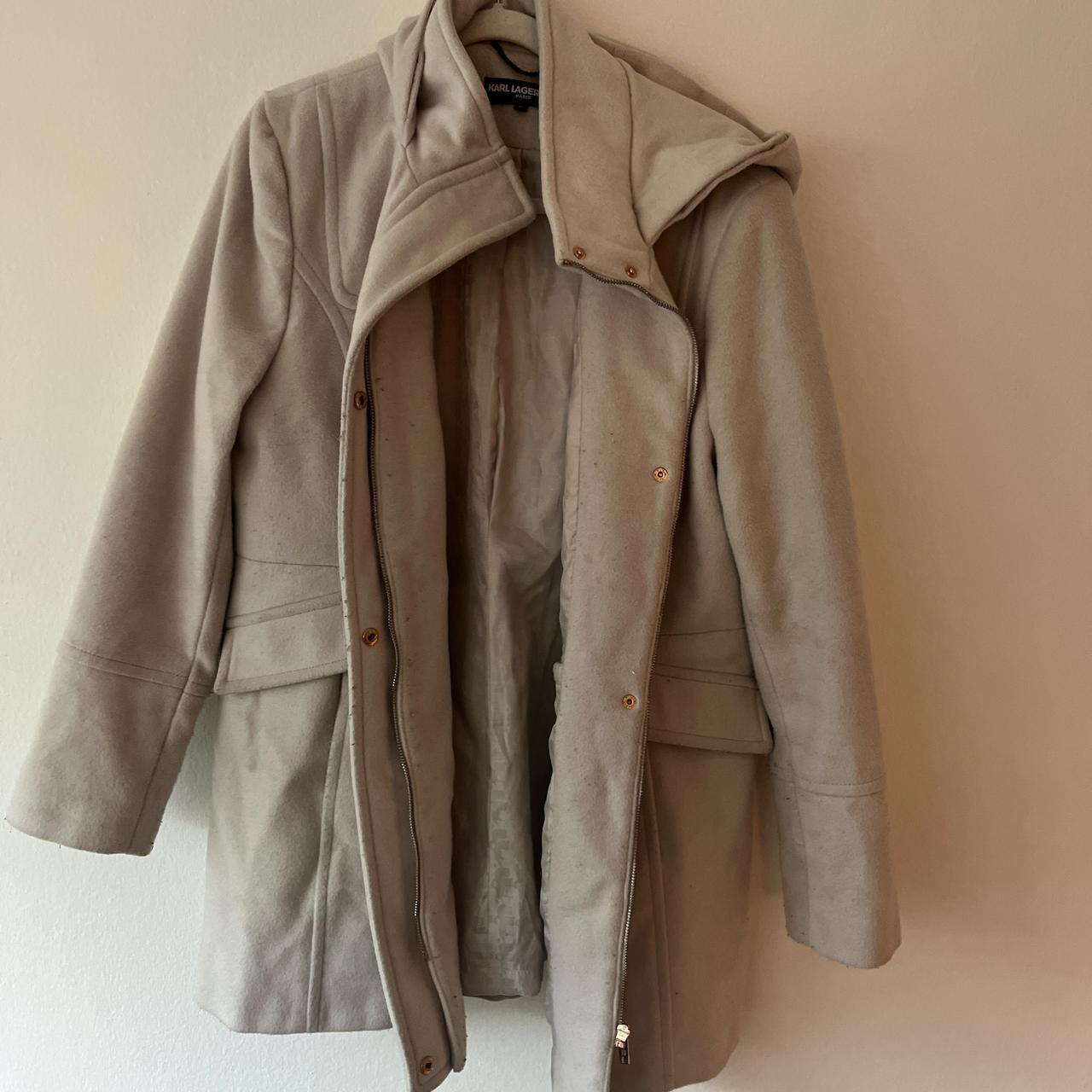 item listed by bellagodisawoman