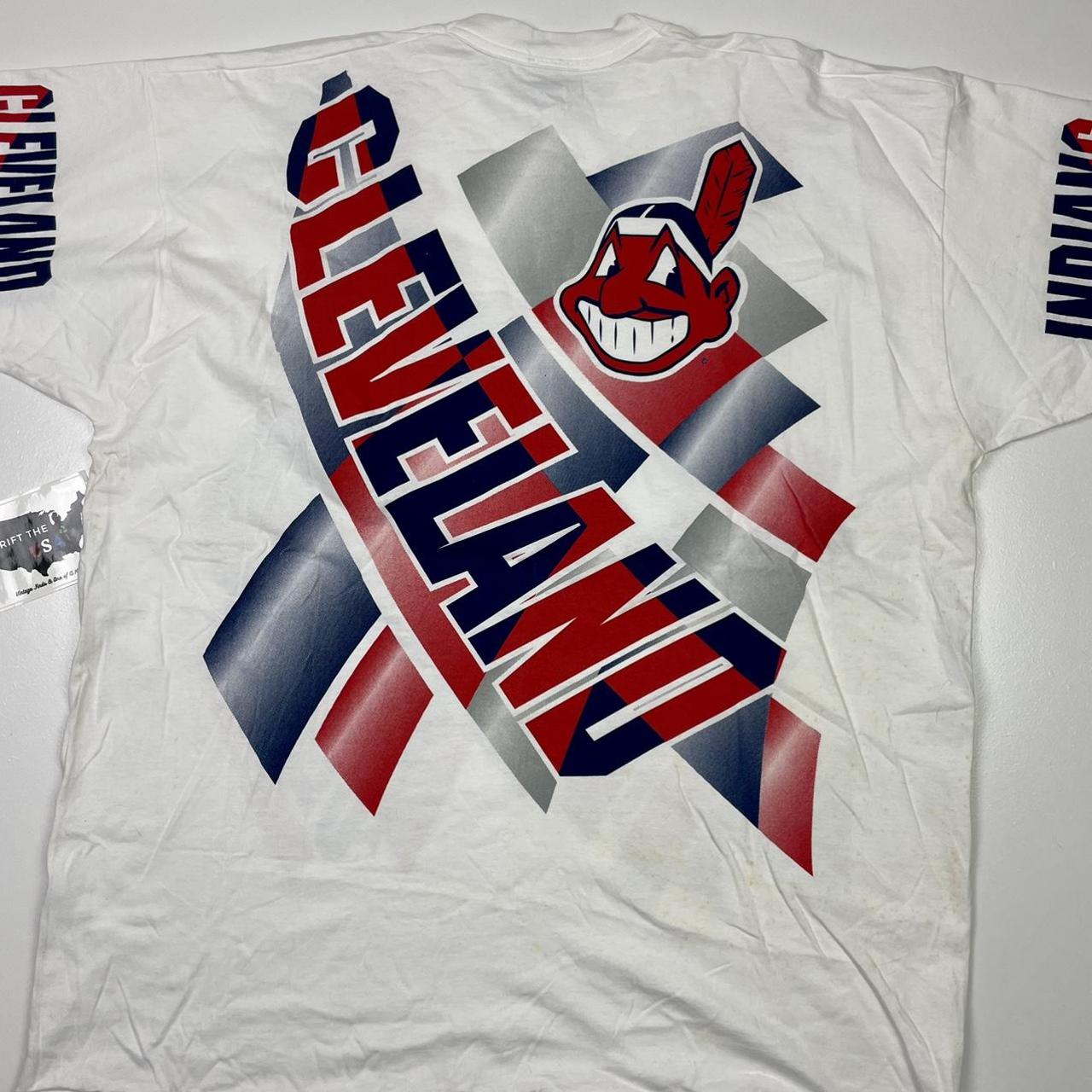 Vintage Cleveland Indians T-shirt // Rare Salem Sportswear // 