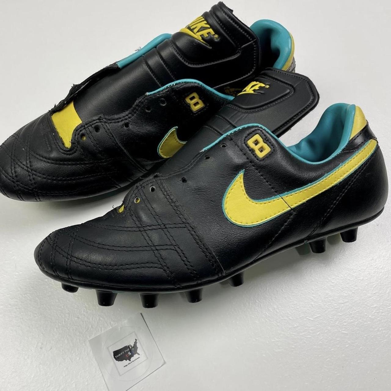 80s nike hotsell football boots