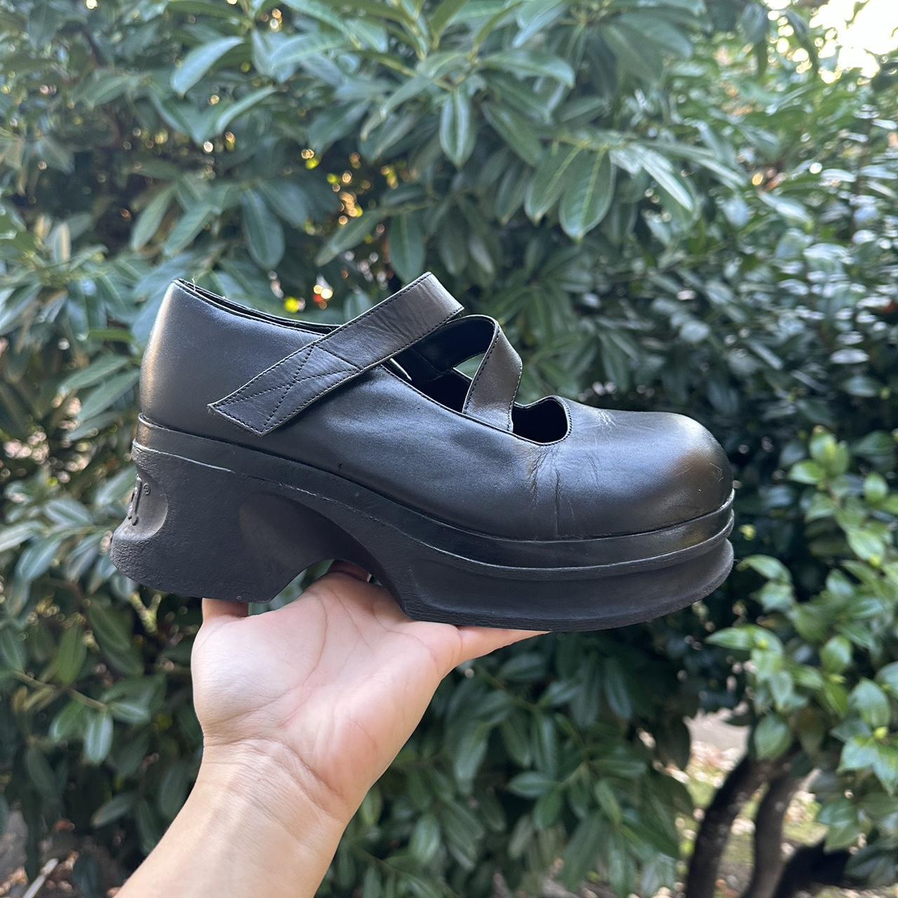 mudd checkered shoes