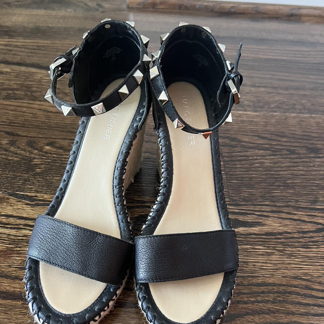 marc fisher blue heels