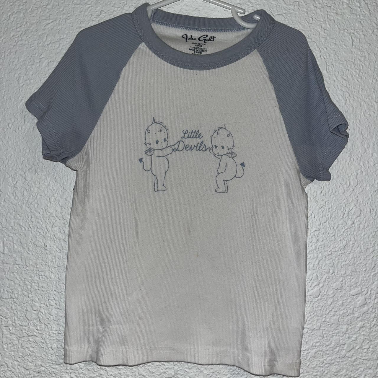 item listed by vampluvrrr