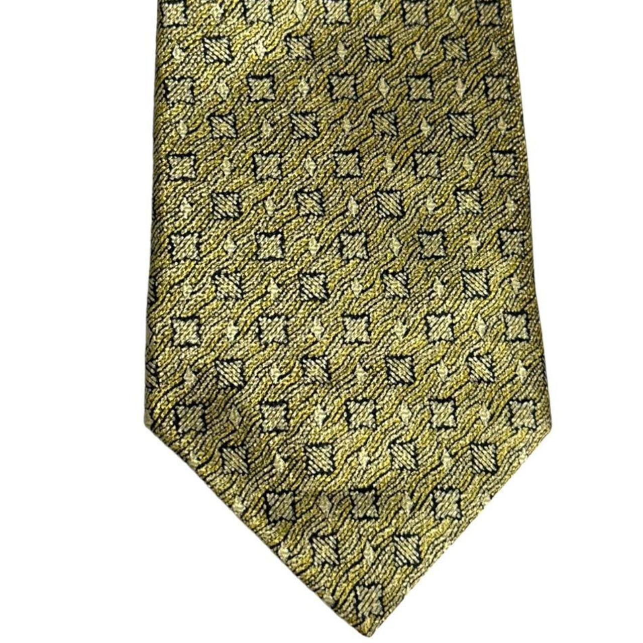 JAEGER Gold & White 100% Silk Patterned Tie Mens... - Depop