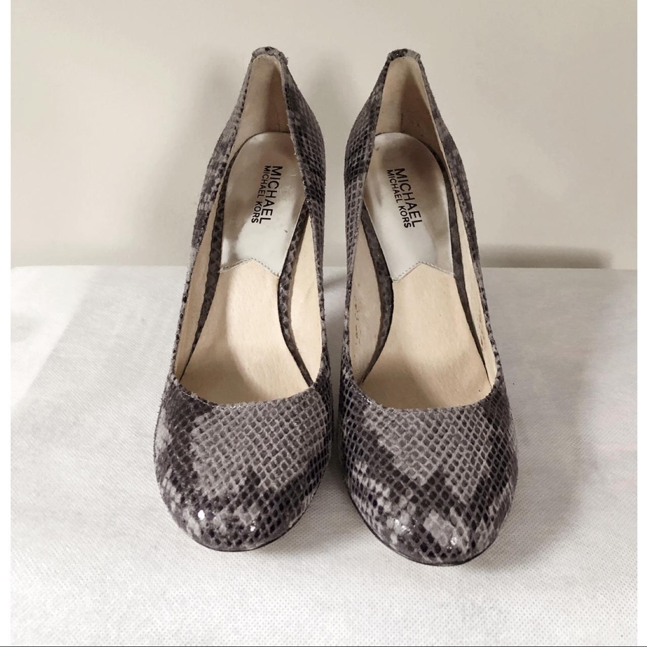 Michael kors pressley outlet pump