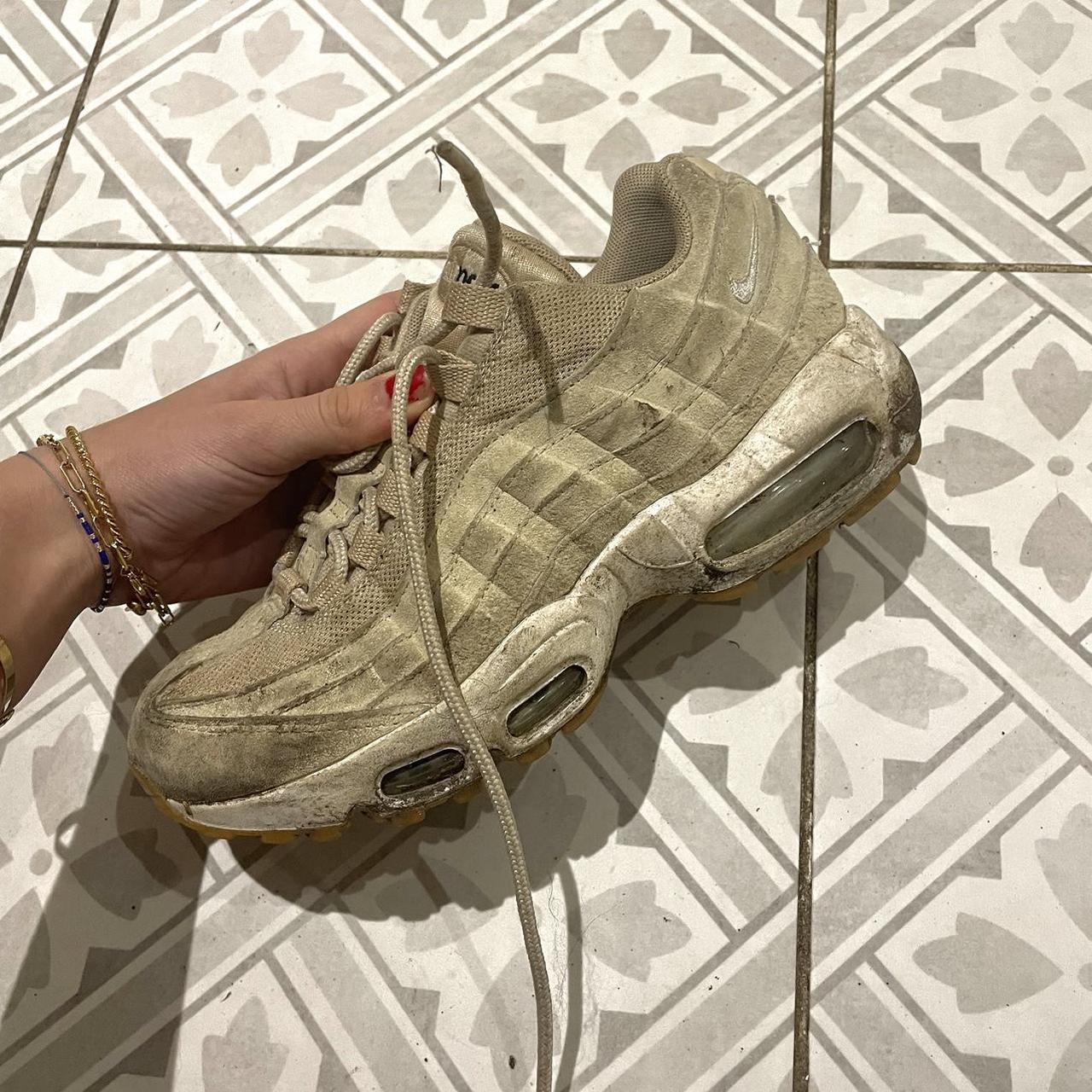 nike 95 beige