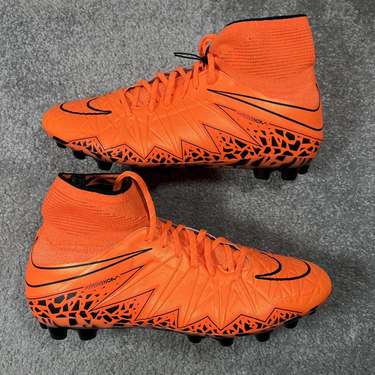 hypervenom nike phantom