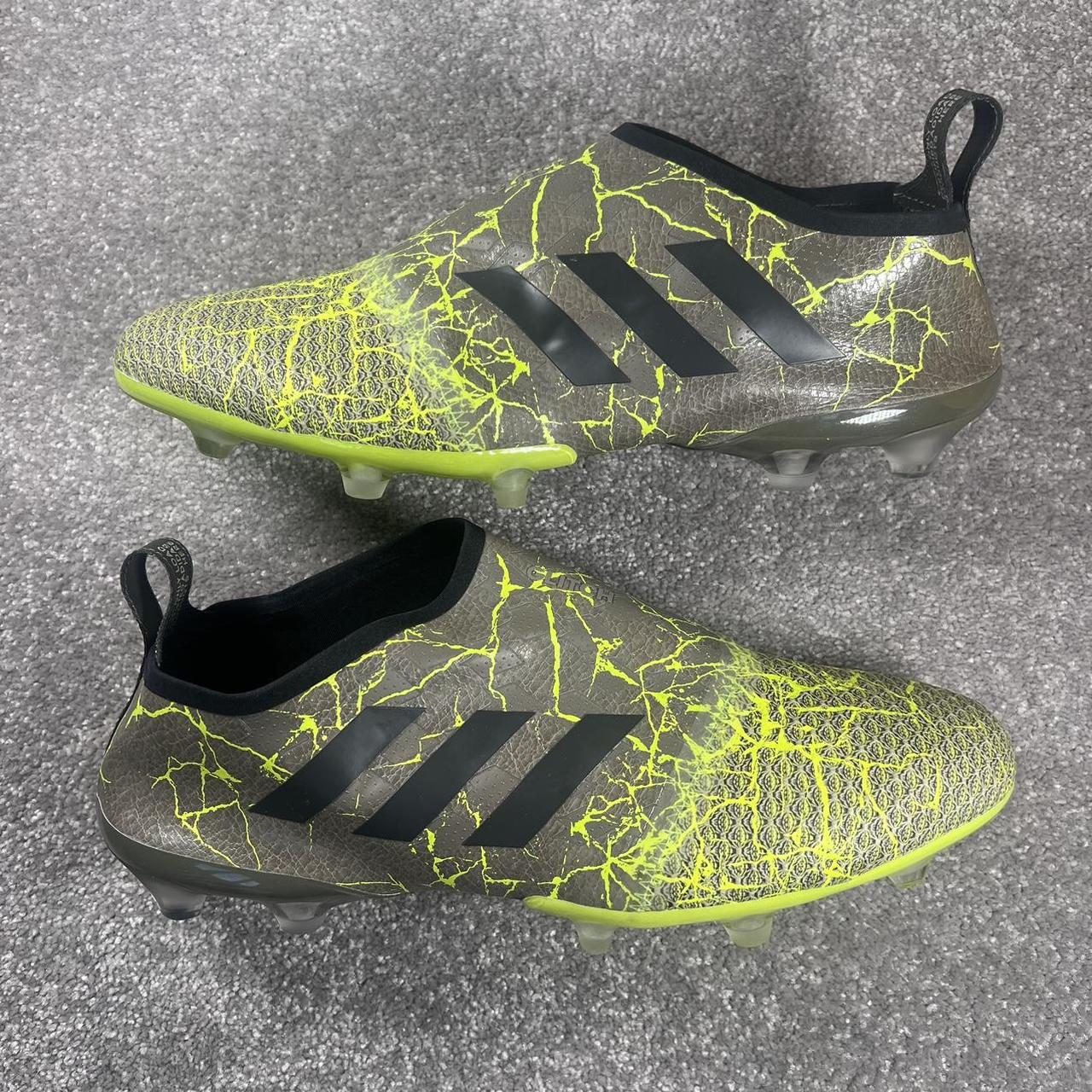 Adidas glitch green hotsell