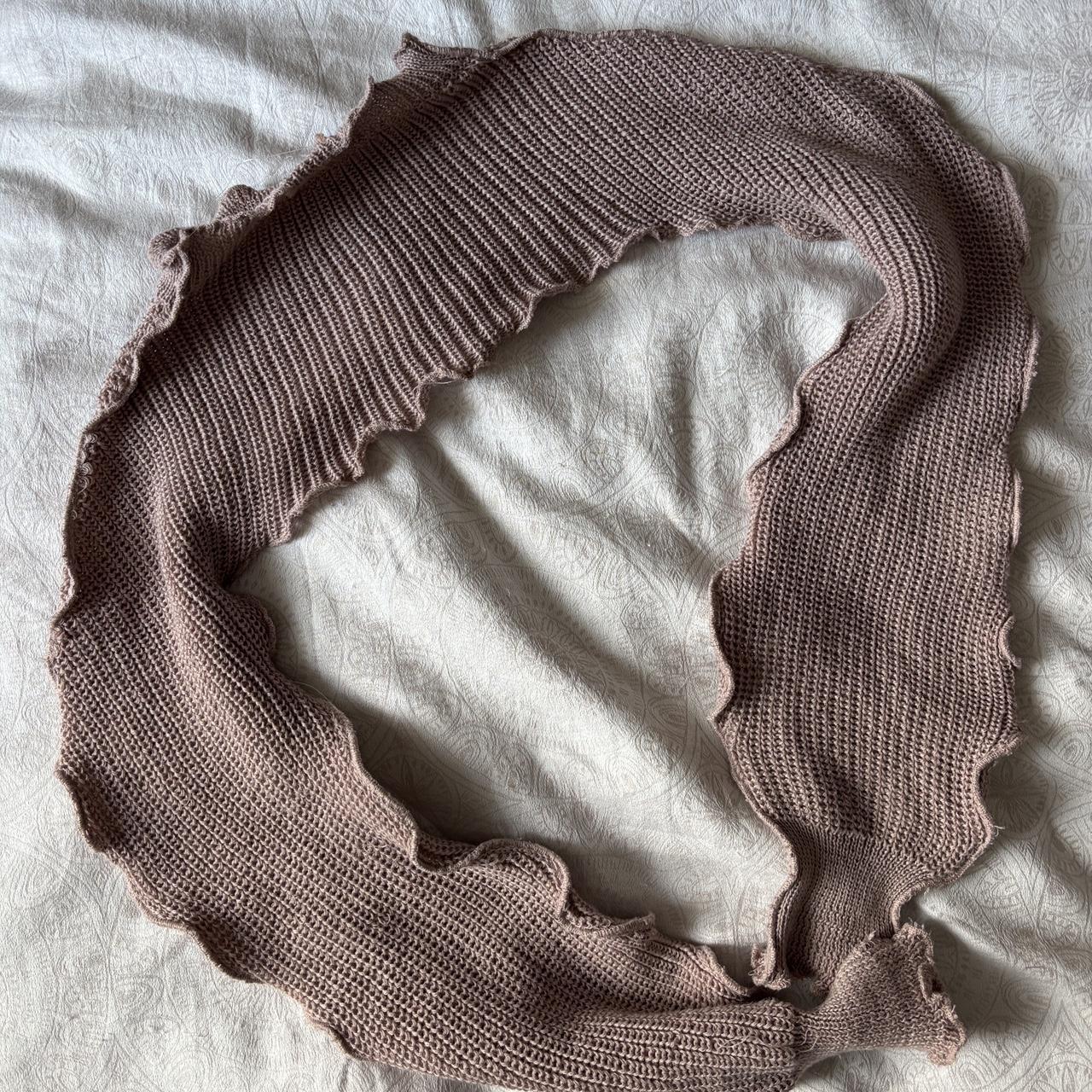item listed by daliaalt