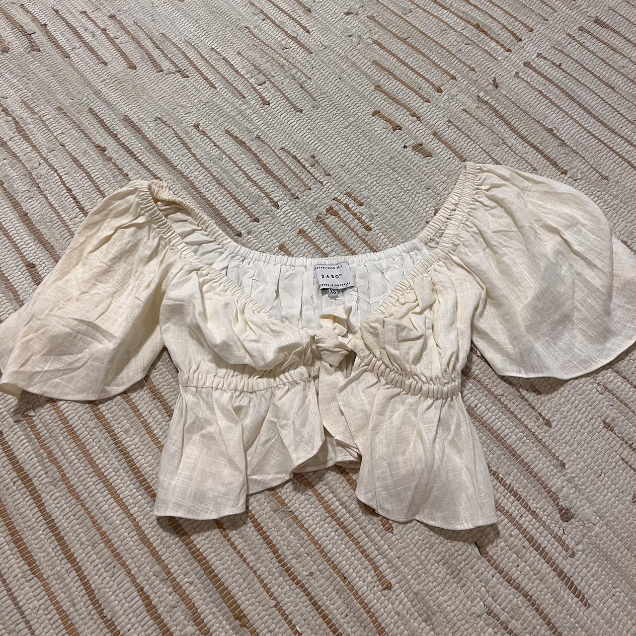 Women's Cream Crop-top | Depop