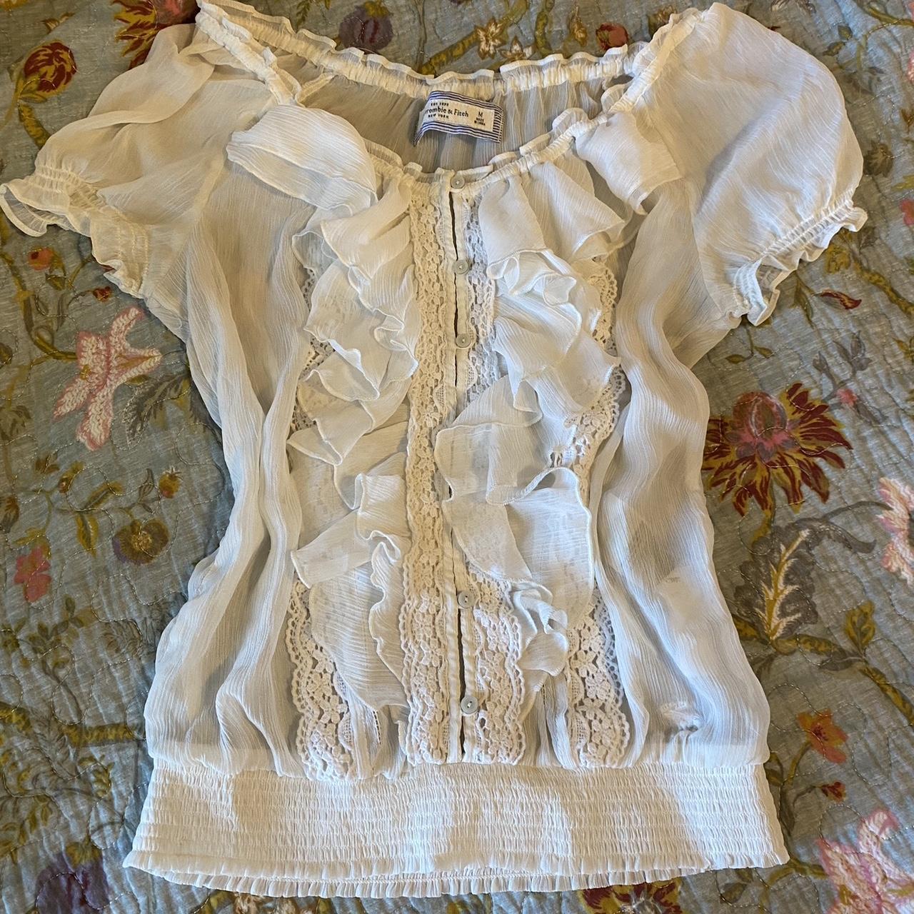 White frilly top Medium Abercrombie and fitch - Depop