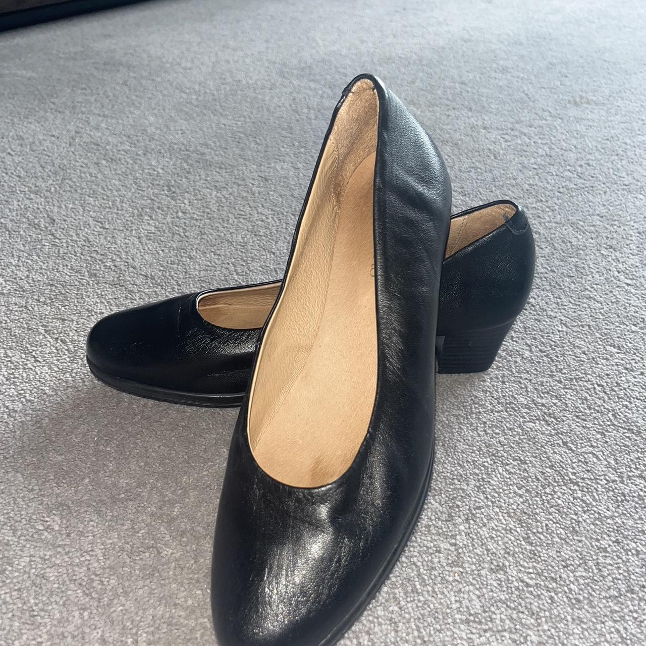 piccadilly cabin crew shoes