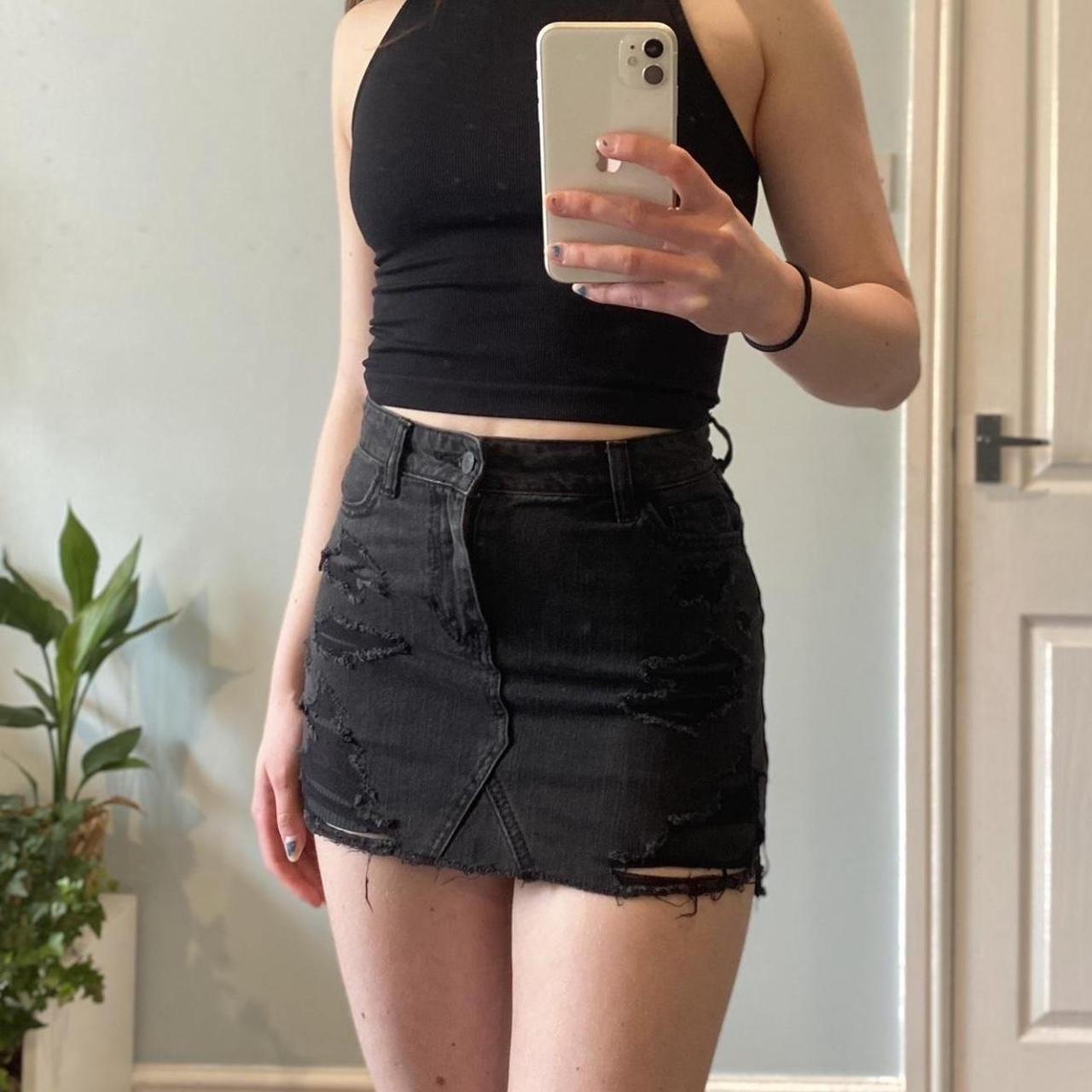 Hollister black hotsell jean skirt