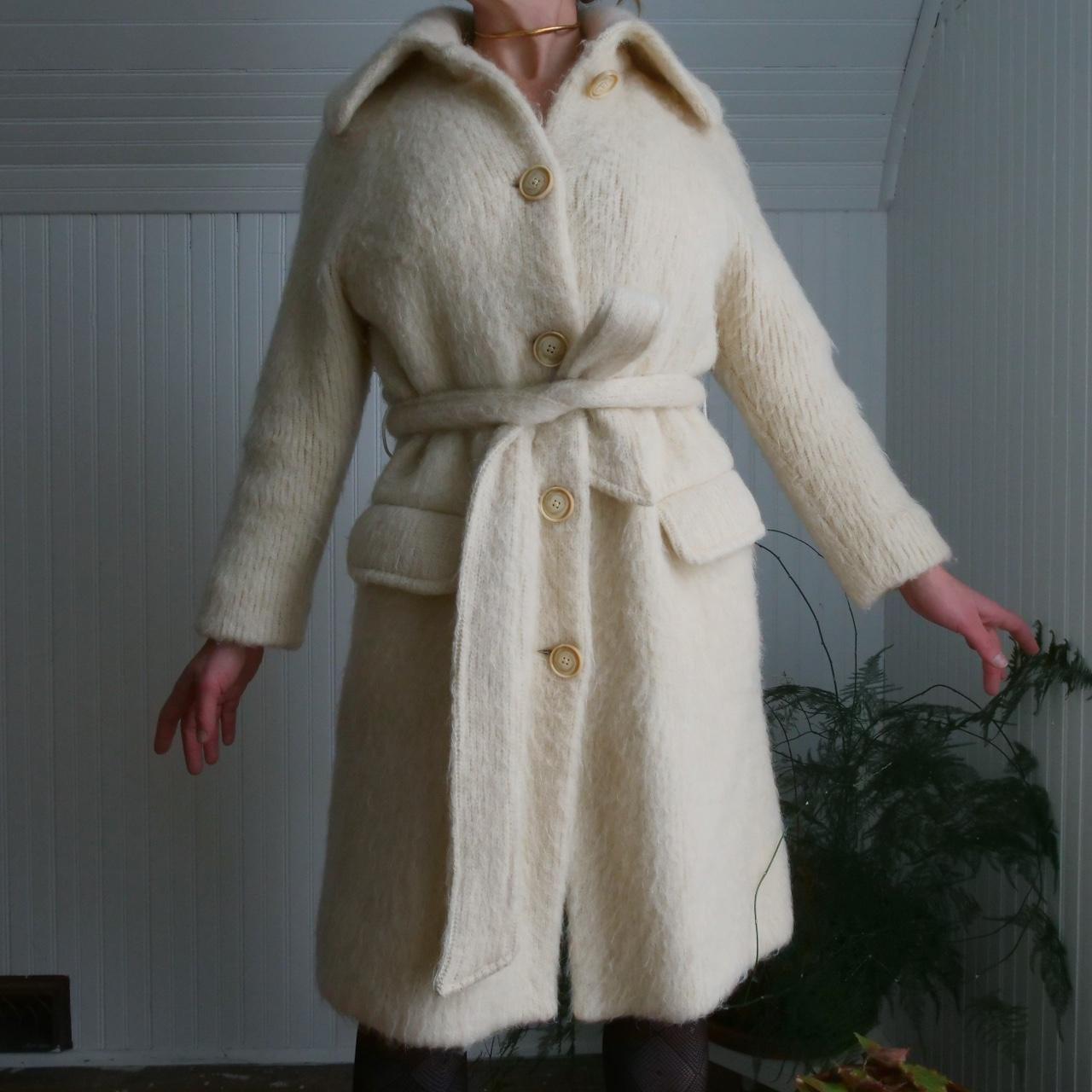 Women's Cream Coat Depop