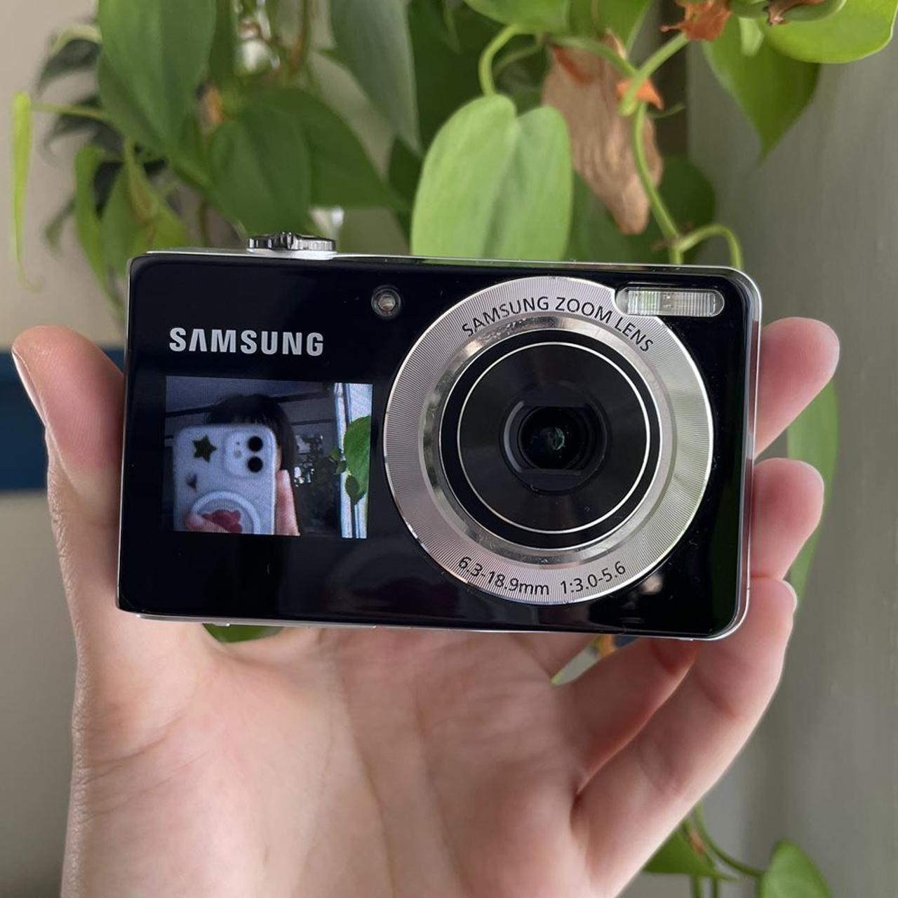 Samsung TL205 DualView digital camera ⭐️ key... Depop