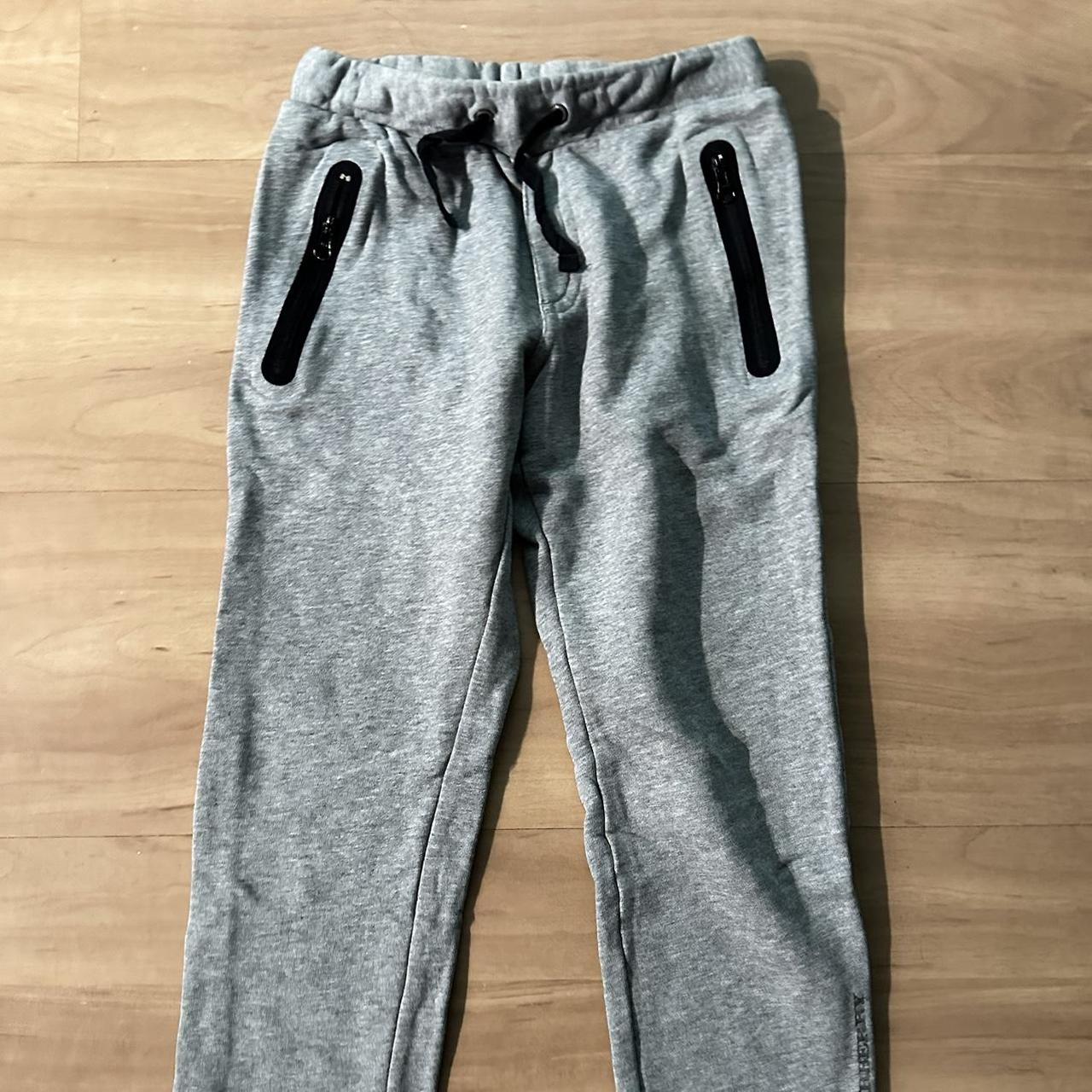 Burberry grey hot sale joggers