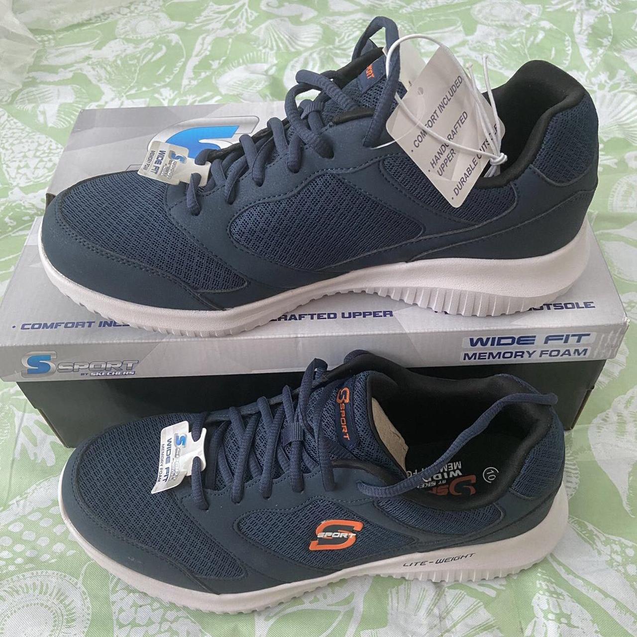 Men's sketcher hot sale tennis shoes