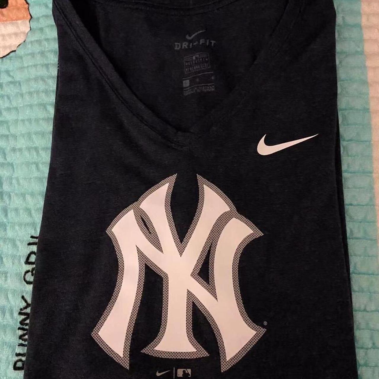 Nike Dri-Fit Cotton New York Yankees Baseball Tee - Depop