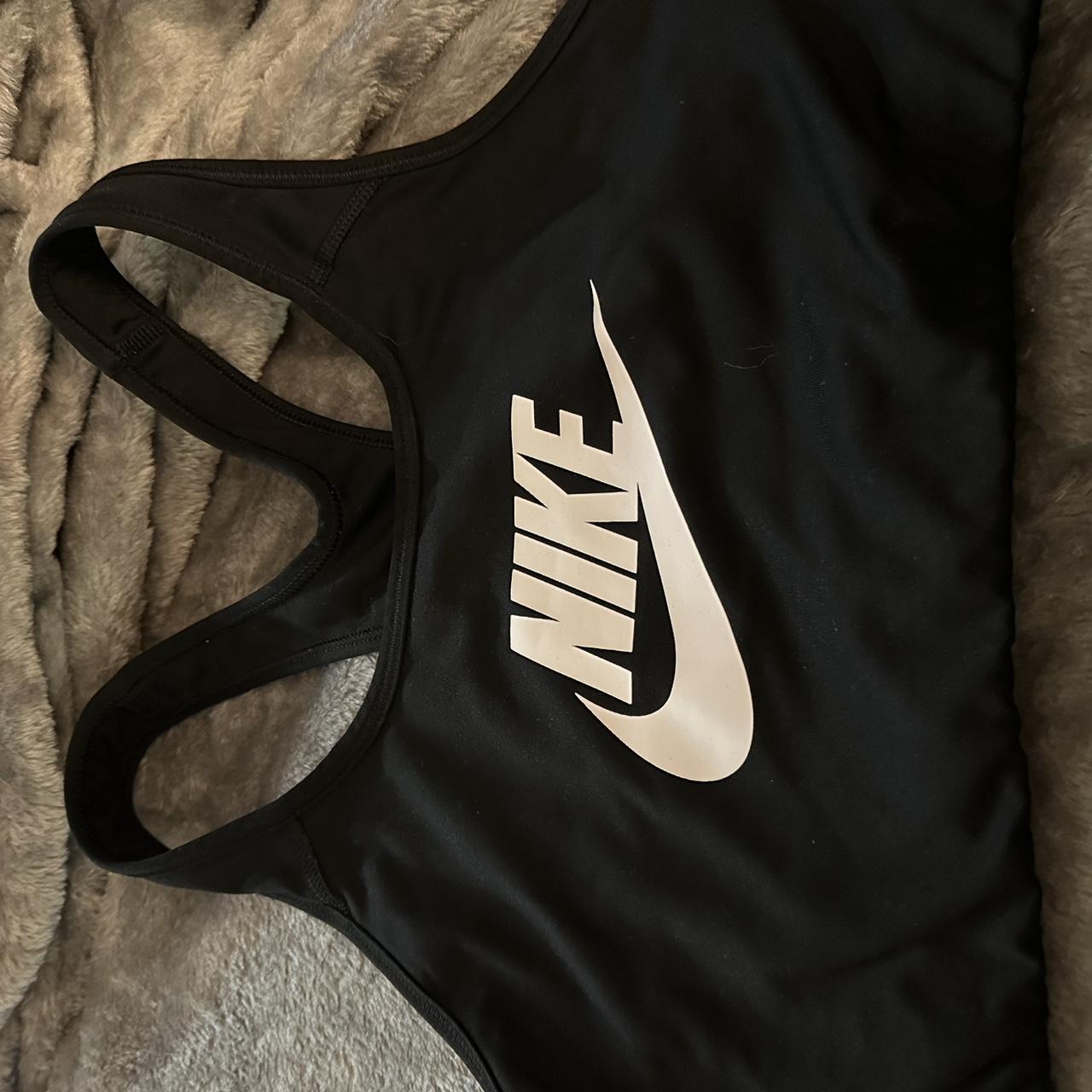 item listed by xxchloeelizabethxx