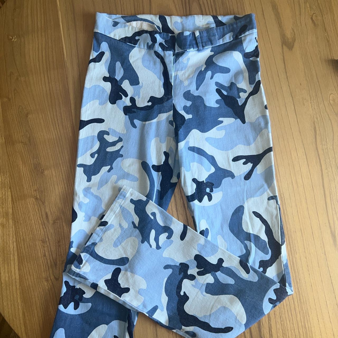 Amazing 90s deadstock camo belted pants Gorgeous... - Depop