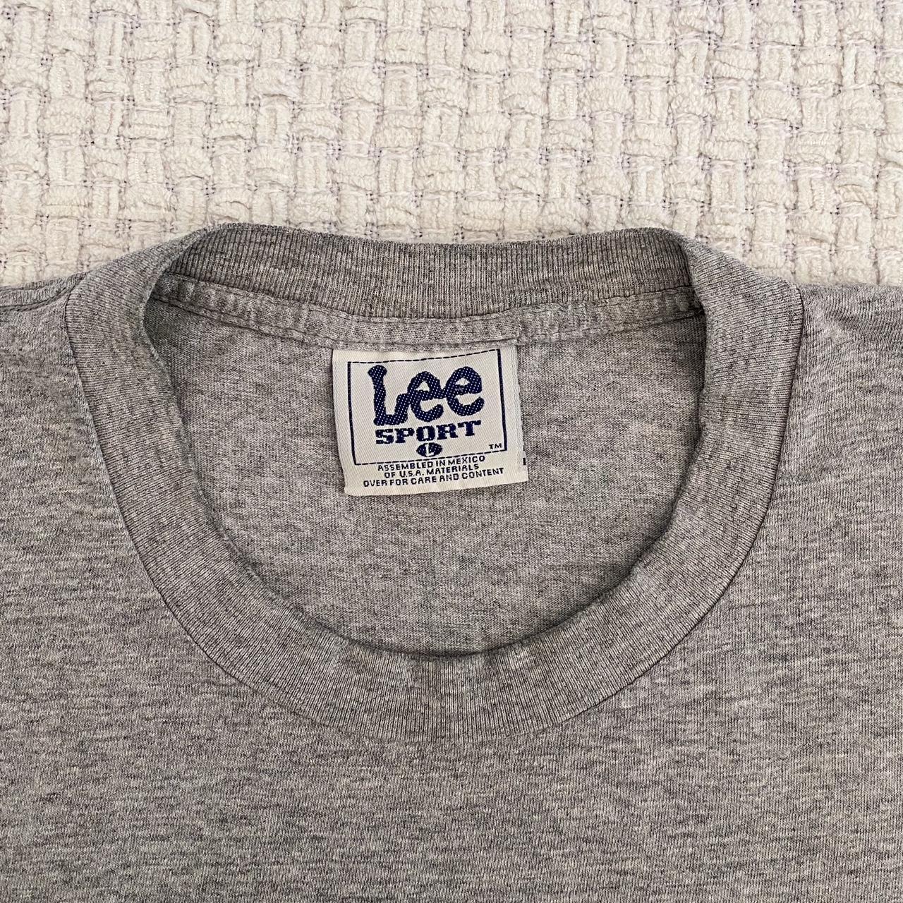 XXL 2001 Lee Sport Yankees AL East Champions t-shirt - Depop