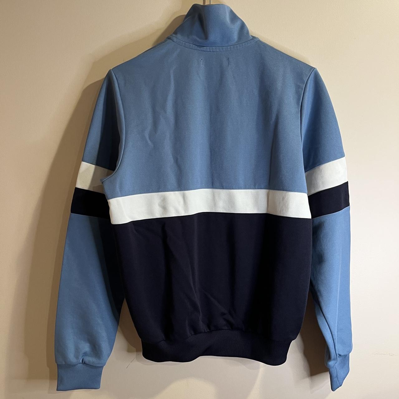 Blue fred perry on sale sweatshirt