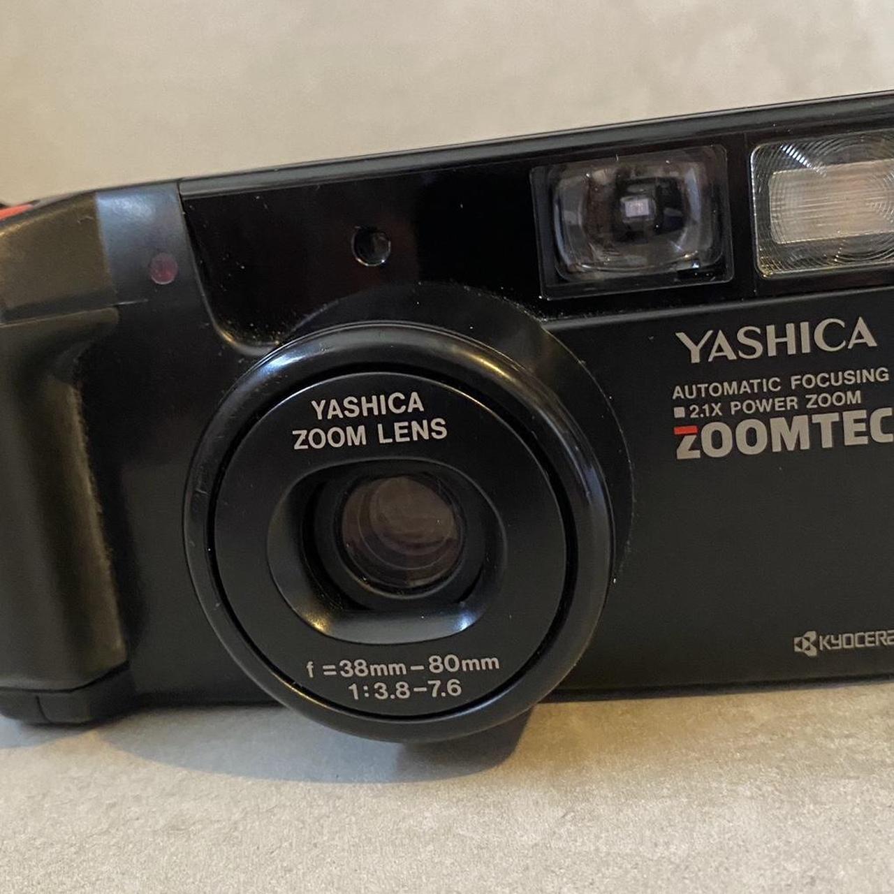 YASHICA zoom tec Film camera Battery tested Depop