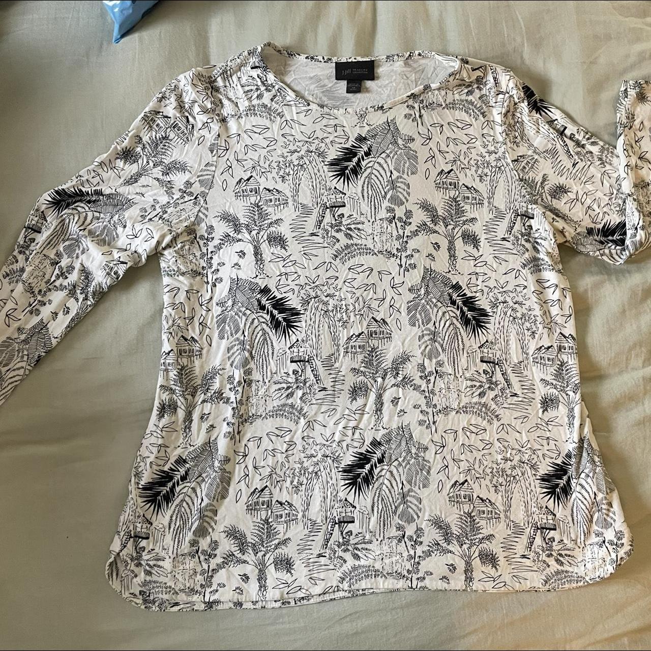 J. Jill Women's Black and White Shirt Depop