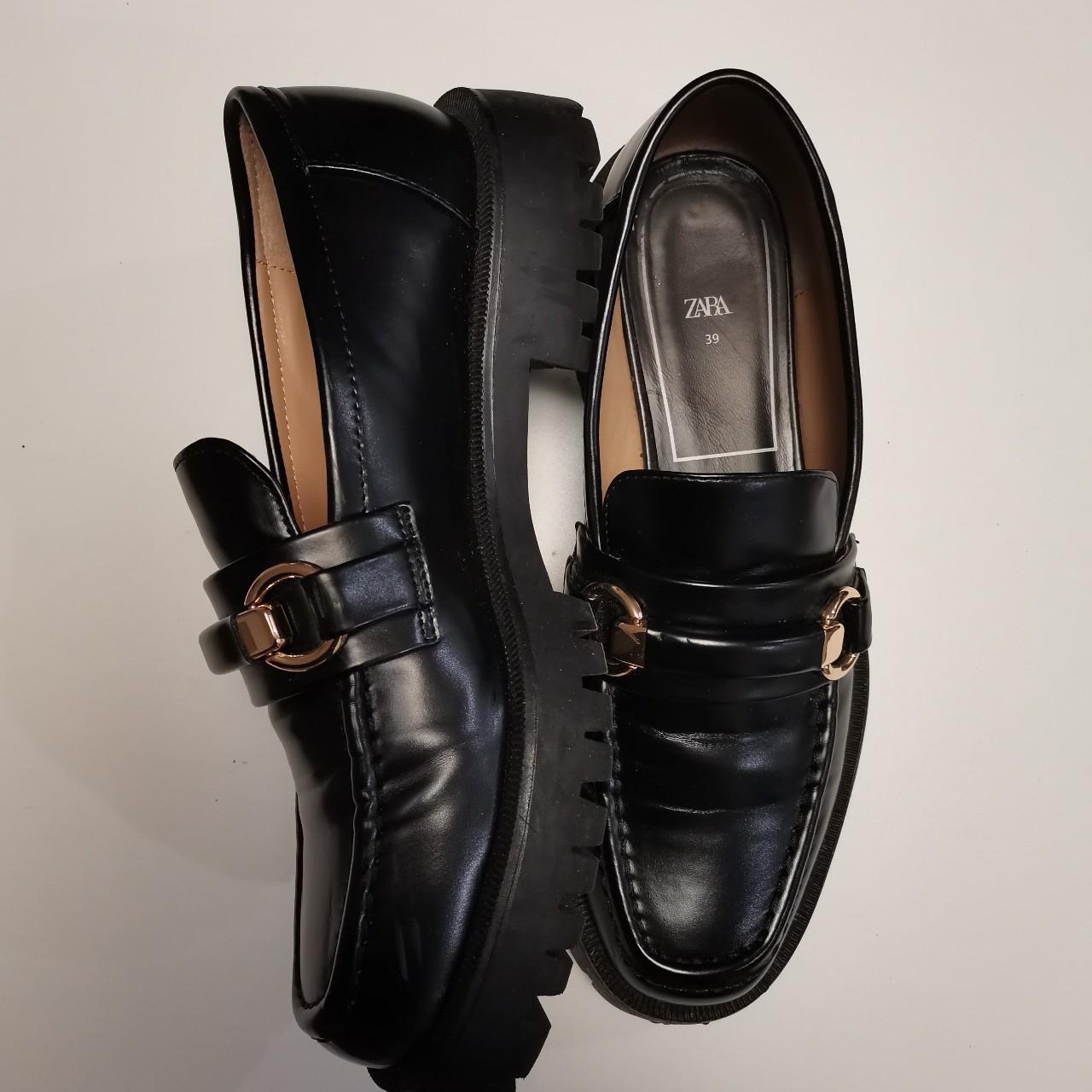 Zara Women's Black and Gold Loafers | Depop