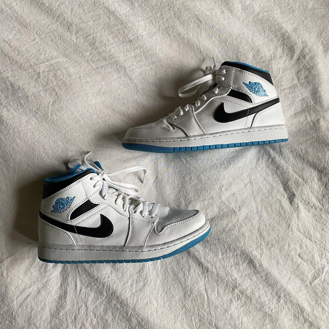 air jordan 1 mid laser blue mens