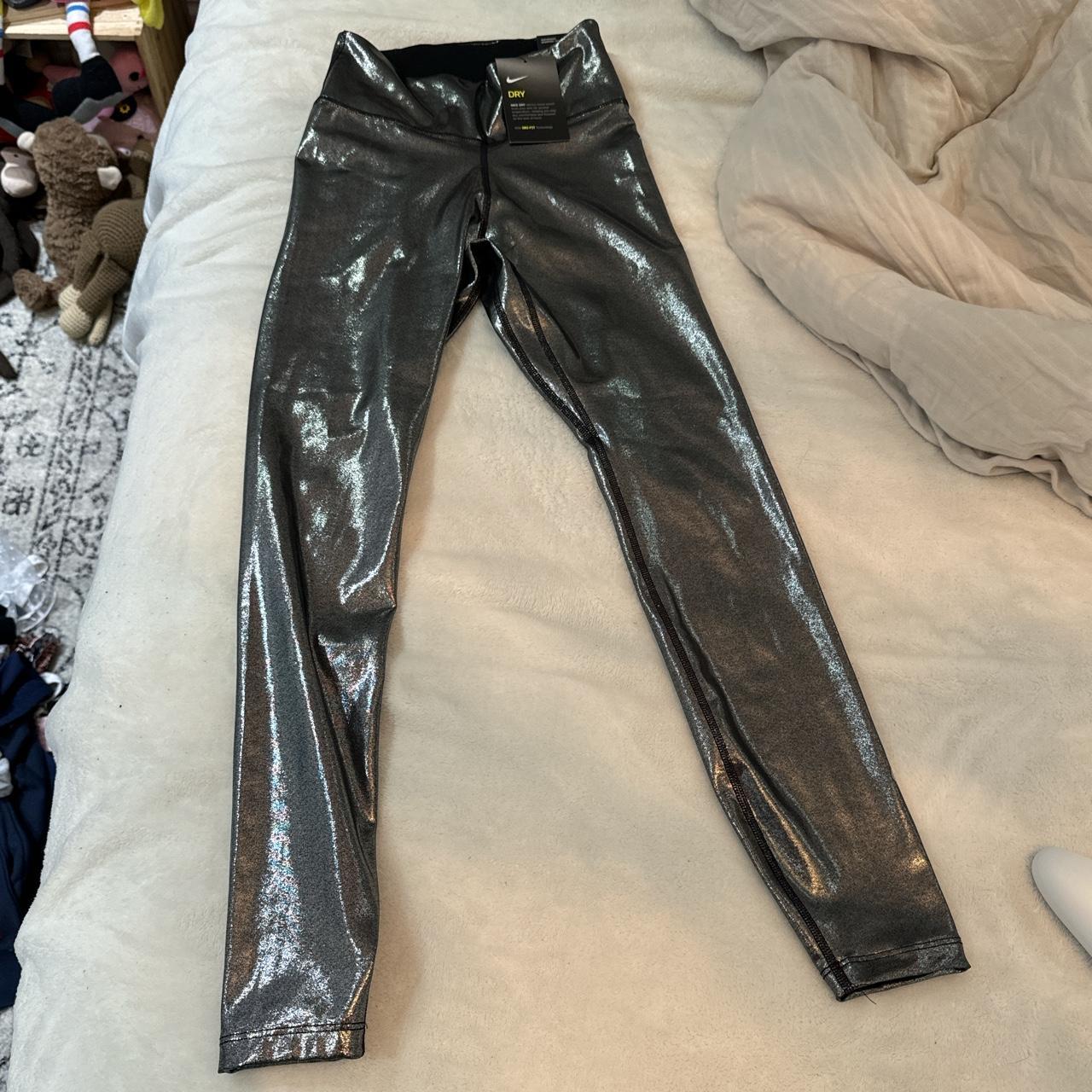 nike silver leggings