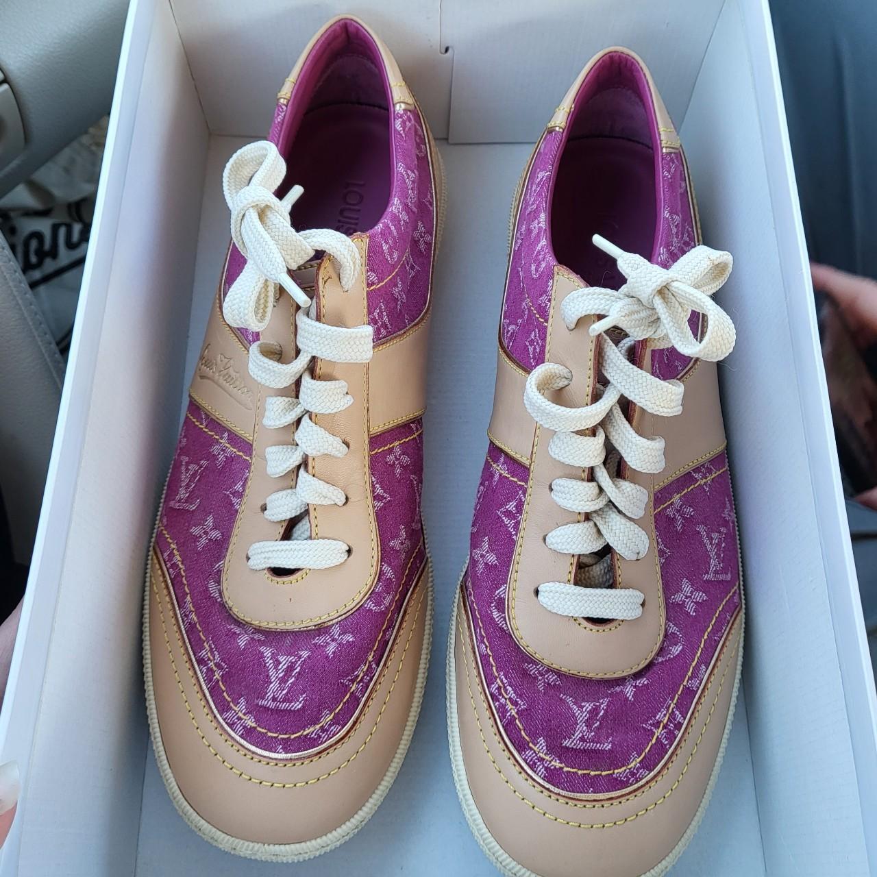 lv pink shoes