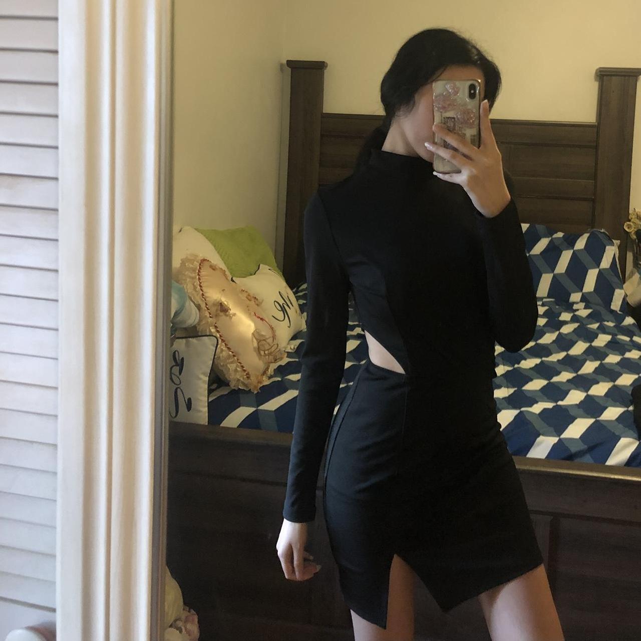 Fashion nova black long sleeve dress hotsell