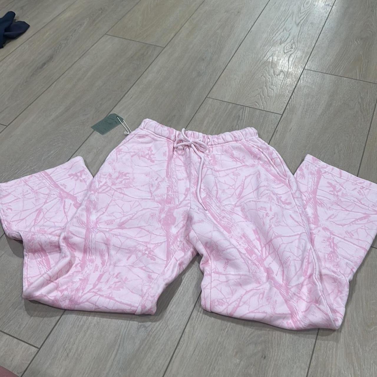 item listed by ambcloset