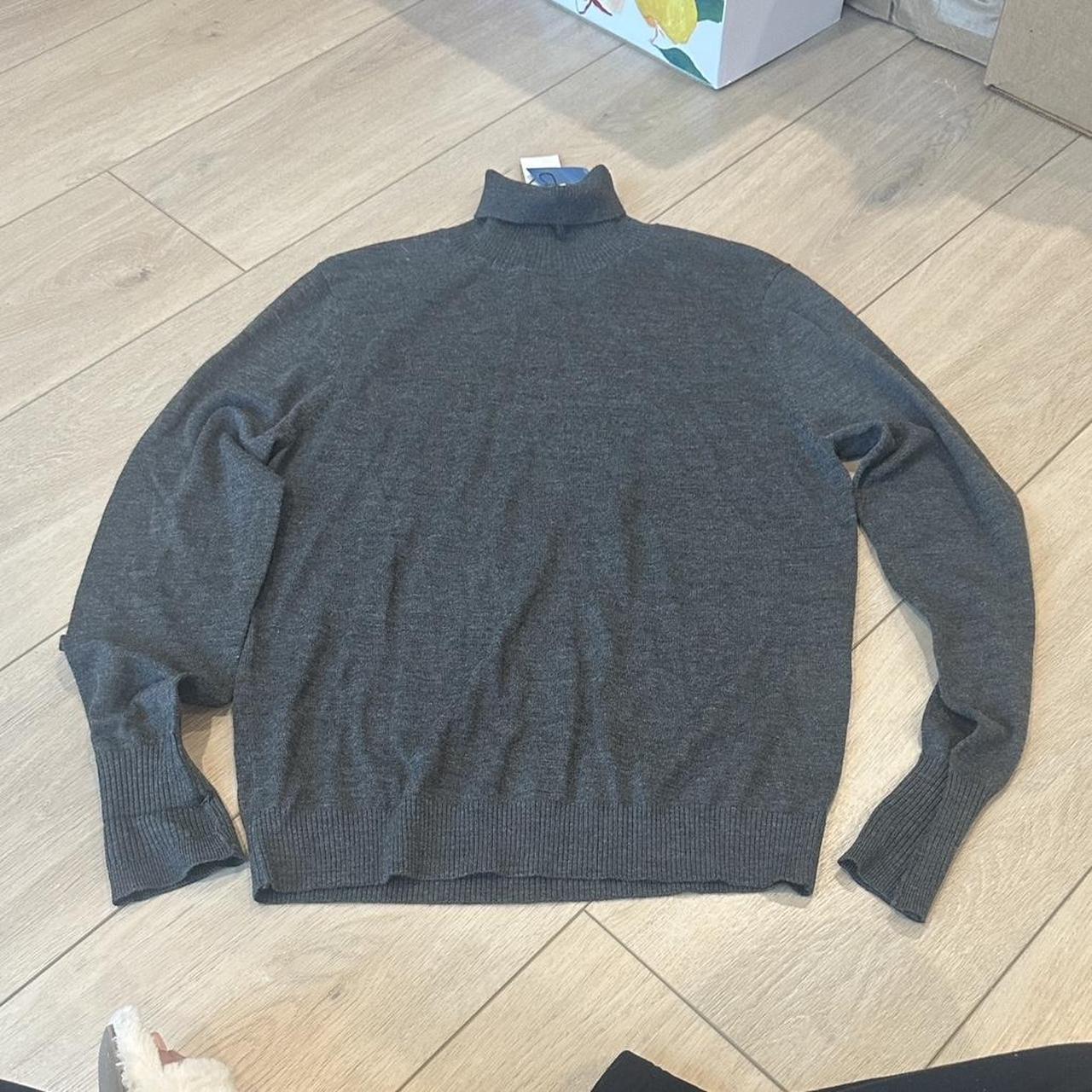 item listed by ambcloset