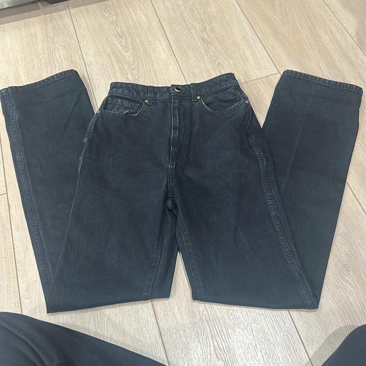 item listed by ambcloset