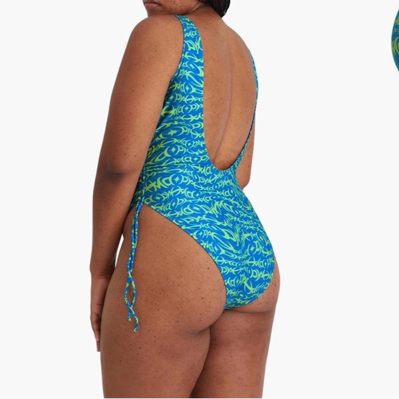 【2025年】エレガントファッションを上品に着 Paloma Depop | New Large Swimsuit One-Piece Phelps Wool 水着・ラッシュガード
