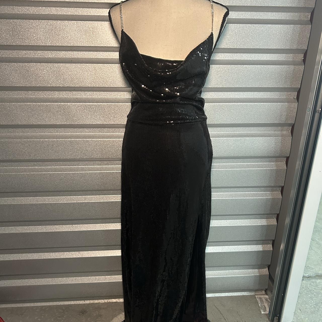 item listed by _y2kae_