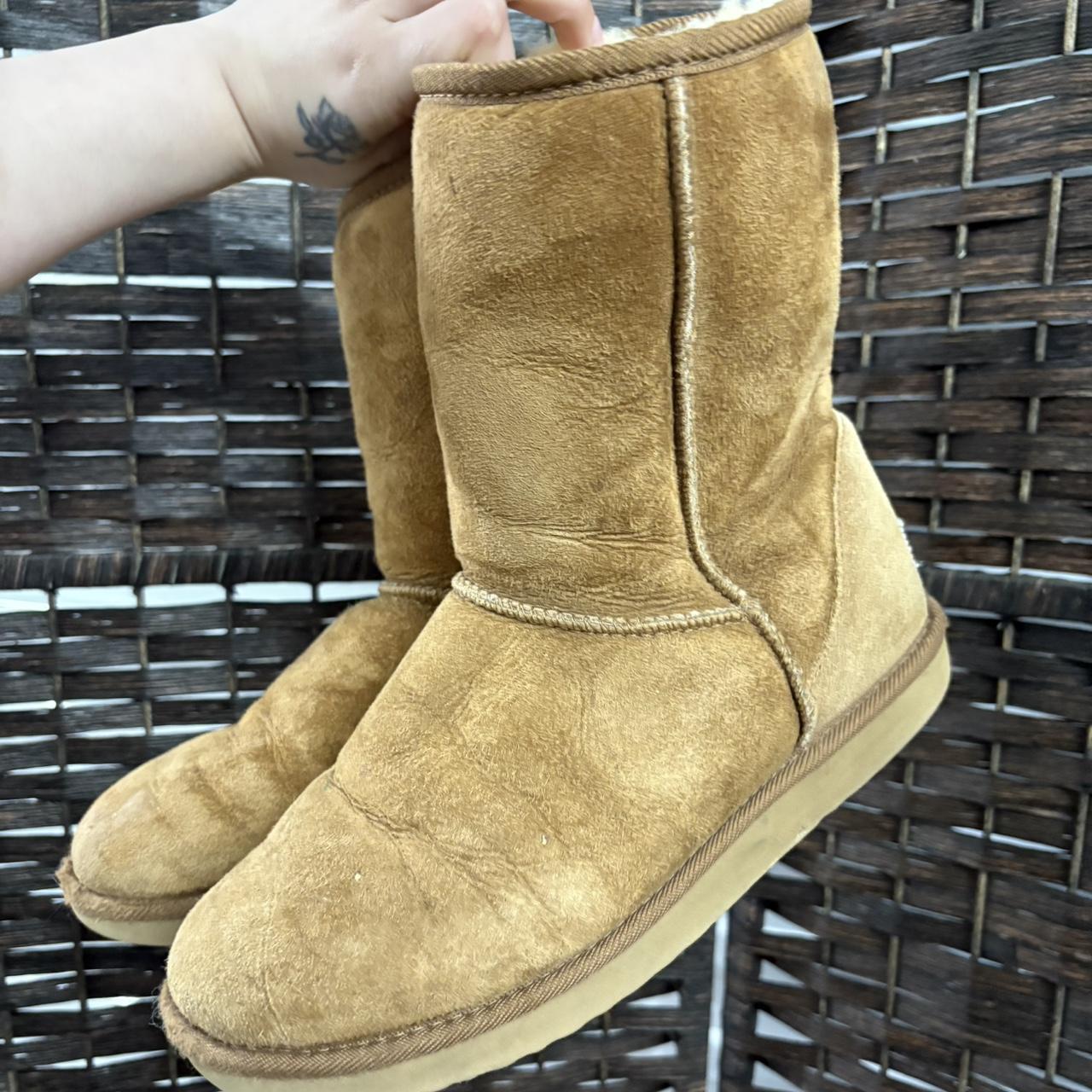 item listed by _y2kae_