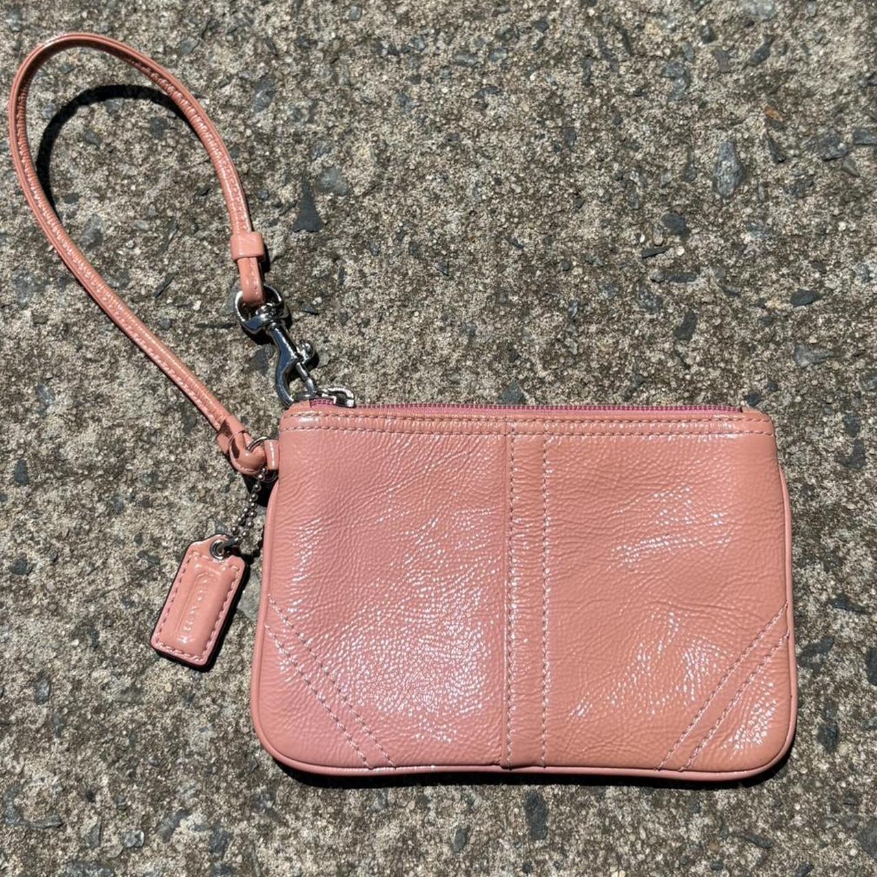 item listed by _y2kae_